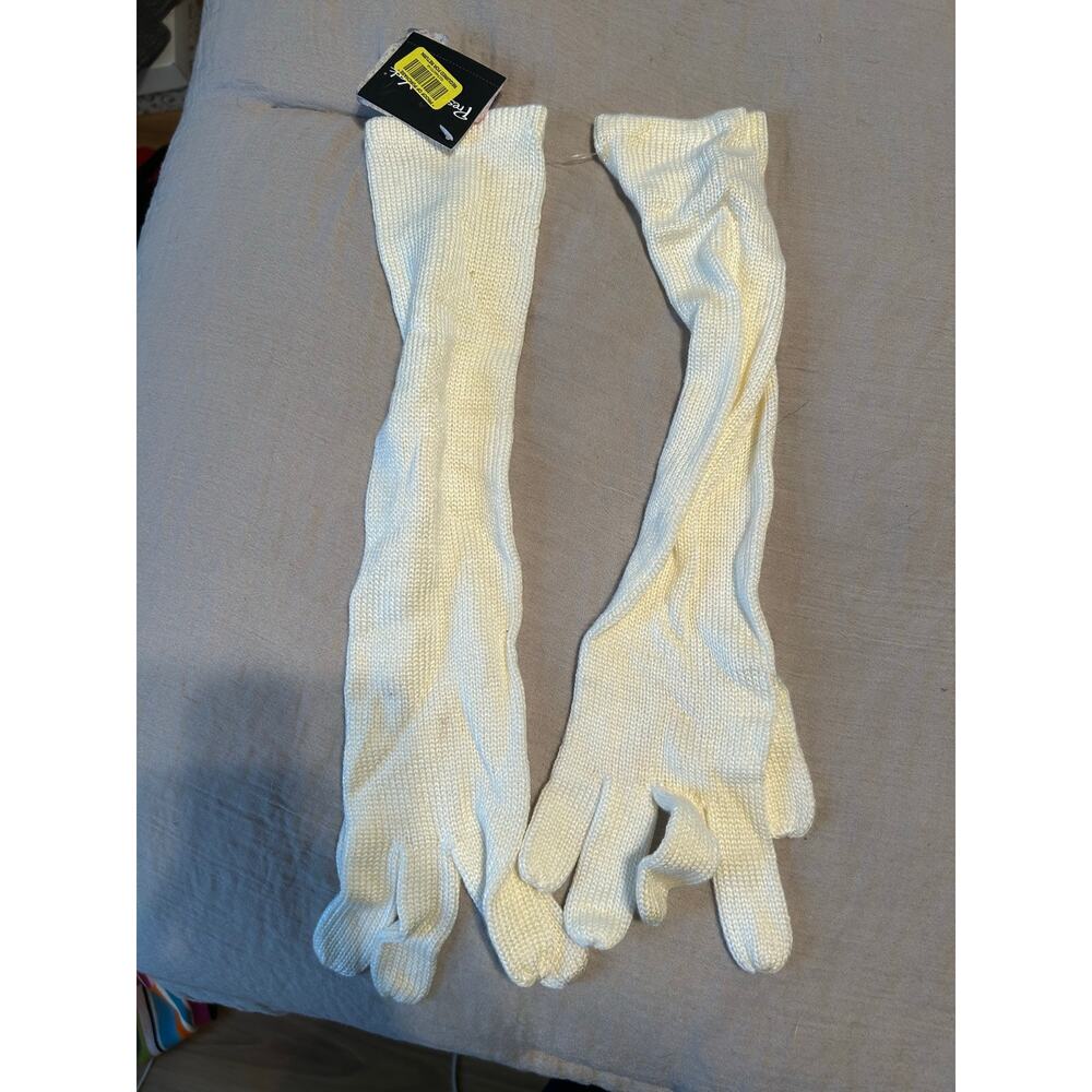 Preston & York Ivory Knit Gloves NWT